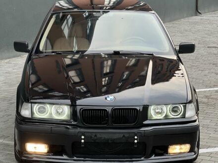 Чорний БМВ 3 Серія, об'ємом двигуна 2.5 л та пробігом 377 тис. км за 3999 $, фото 1 на Automoto.ua