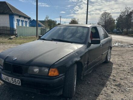 БМВ 3 Серия 1996 в Васильковке на Automoto.ua Черный БМВ 3 Серия, объемом двигателя 0 л и пробегом 420 тыс. км за 840 $, фото 1 на Automoto.ua