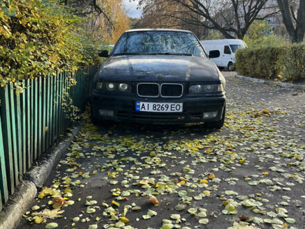 Чорний БМВ 3 Серія, об'ємом двигуна 2 л та пробігом 370 тис. км за 3300 $, фото 1 на Automoto.ua