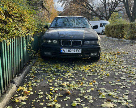 Черный БМВ 3 Серия, объемом двигателя 2 л и пробегом 370 тыс. км за 3300 $, фото 1 на Automoto.ua