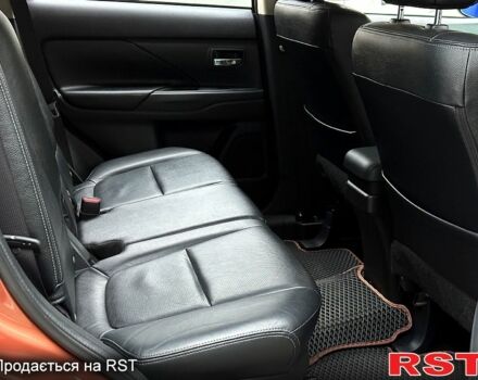 Черный БМВ 3 Серия, объемом двигателя 1.6 л и пробегом 500 тыс. км за 2400 $, фото 1 на Automoto.ua