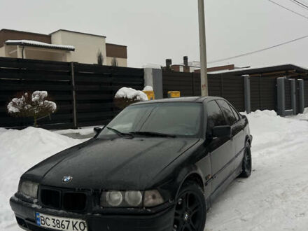 Черный БМВ 3 Серия, объемом двигателя 1.8 л и пробегом 400 тыс. км за 1899 $, фото 1 на Automoto.ua