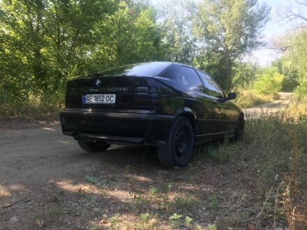 Черный БМВ 3 Серия, объемом двигателя 1.6 л и пробегом 1 тыс. км за 3380 $, фото 1 на Automoto.ua