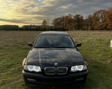 Черный БМВ 3 Серия, объемом двигателя 2 л и пробегом 380 тыс. км за 4000 $, фото 1 на Automoto.ua