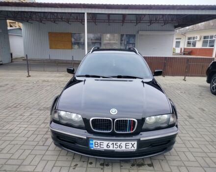 Черный БМВ 3 Серия, объемом двигателя 1.9 л и пробегом 300 тыс. км за 4500 $, фото 1 на Automoto.ua