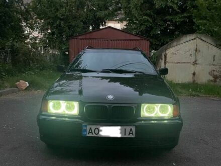 БМВ 3 Серія 1999 у Мукачеве на Automoto.ua Чорний БМВ 3 Серія, об'ємом двигуна 1.6 л та пробігом 255 тис. км за 3300 $, фото 1 на Automoto.ua
