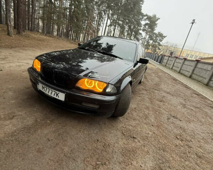 Черный БМВ 3 Серия, объемом двигателя 1.9 л и пробегом 320 тыс. км за 3700 $, фото 1 на Automoto.ua