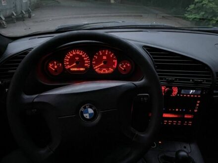БМВ 3 Серія 1999 у Мукачеве на Automoto.ua Чорний БМВ 3 Серія, об'ємом двигуна 1.6 л та пробігом 255 тис. км за 3300 $, фото 1 на Automoto.ua