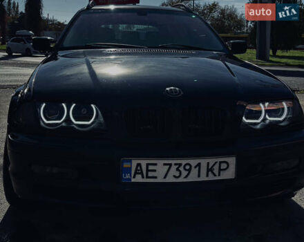 Черный БМВ 3 Серия, объемом двигателя 3 л и пробегом 350 тыс. км за 5500 $, фото 1 на Automoto.ua