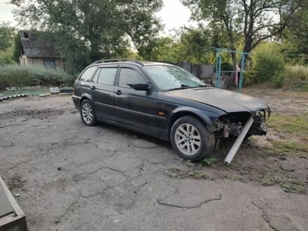 Черный БМВ 3 Серия, объемом двигателя 2 л и пробегом 400 тыс. км за 1455 $, фото 1 на Automoto.ua