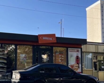 Черный БМВ 3 Серия, объемом двигателя 2 л и пробегом 445 тыс. км за 4409 $, фото 1 на Automoto.ua