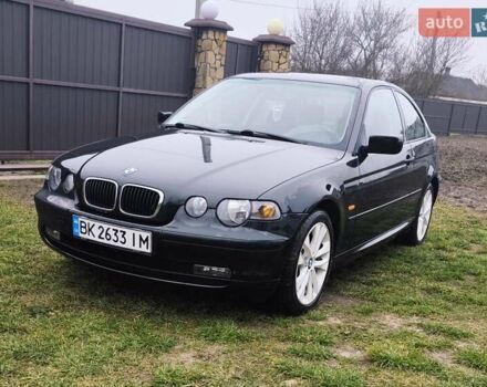 Черный БМВ 3 Серия, объемом двигателя 1.8 л и пробегом 250 тыс. км за 3500 $, фото 1 на Automoto.ua