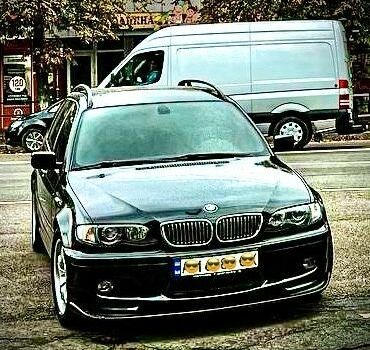 Черный БМВ 3 Серия, объемом двигателя 2 л и пробегом 347 тыс. км за 5500 $, фото 1 на Automoto.ua