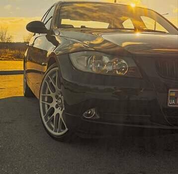 Черный БМВ 3 Серия, объемом двигателя 2 л и пробегом 100 тыс. км за 8250 $, фото 1 на Automoto.ua