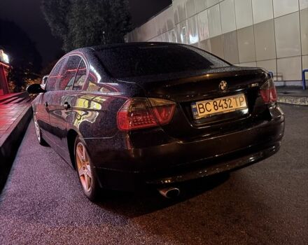Черный БМВ 3 Серия, объемом двигателя 2 л и пробегом 300 тыс. км за 6500 $, фото 1 на Automoto.ua