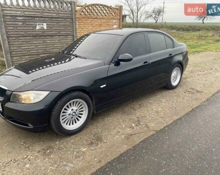 Черный БМВ 3 Серия, объемом двигателя 2 л и пробегом 300 тыс. км за 6490 $, фото 1 на Automoto.ua