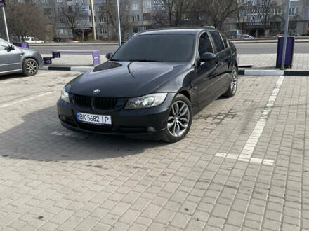 БМВ 3 Серия 2008 в Ровно на Automoto.ua Черный БМВ 3 Серия, объемом двигателя 2 л и пробегом 251 тыс. км за 7300 $, фото 1 на Automoto.ua