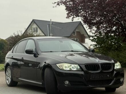 Черный БМВ 3 Серия, объемом двигателя 0 л и пробегом 300 тыс. км за 6984 $, фото 1 на Automoto.ua