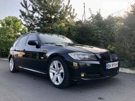 БМВ 3 Серія 2009 у Рівному на Automoto.ua Чорний БМВ 3 Серія, об'ємом двигуна 2 л та пробігом 249 тис. км за 9200 $, фото 1 на Automoto.ua