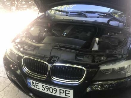 БМВ 3 Серия 2010 у Кривом Роге на Automoto.ua Черный БМВ 3 Серия, об'ємом двигуна 2 л та пробігом 270 тис. км за 7000 $, фото 1 на Automoto.ua