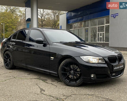 Черный БМВ 3 Серия, объемом двигателя 3 л и пробегом 195 тыс. км за 9499 $, фото 1 на Automoto.ua
