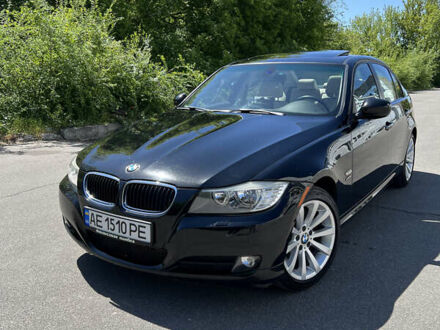 Черный БМВ 3 Серия, объемом двигателя 3 л и пробегом 178 тыс. км за 10500 $, фото 1 на Automoto.ua