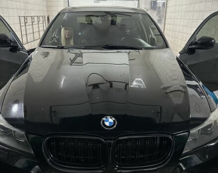 Черный БМВ 3 Серия, объемом двигателя 2 л и пробегом 295 тыс. км за 12000 $, фото 1 на Automoto.ua