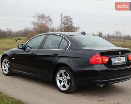 Черный БМВ 3 Серия, объемом двигателя 2 л и пробегом 329 тыс. км за 10400 $, фото 1 на Automoto.ua