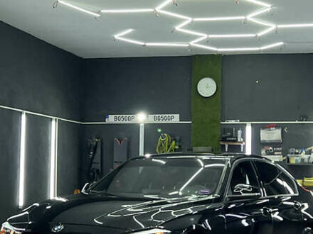 Чорний БМВ 3 Серія, об'ємом двигуна 0 л та пробігом 178 тис. км за 12300 $, фото 1 на Automoto.ua