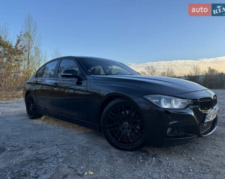 БМВ 3 Серія 2013 у Дніпро (Дніпропетровську) на Automoto.ua Чорний БМВ 3 Серія, об'ємом двигуна 2 л та пробігом 146 тис. км за 13100 $, фото 1 на Automoto.ua