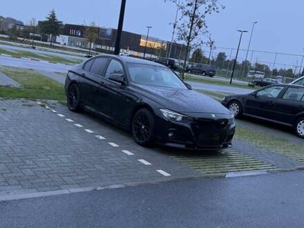 Черный БМВ 3 Серия, объемом двигателя 1.59 л и пробегом 200 тыс. км за 13887 $, фото 1 на Automoto.ua