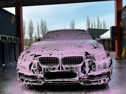 БМВ 3 Серия 2013 в Павлограде на Automoto.ua Черный БМВ 3 Серия, объемом двигателя 2 л и пробегом 238 тыс. км за 11000 $, фото 1 на Automoto.ua