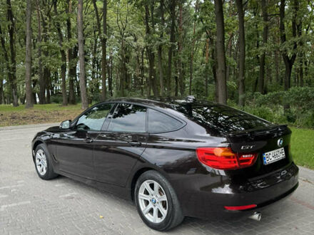 Черный БМВ 3 Серия, объемом двигателя 2 л и пробегом 300 тыс. км за 15500 $, фото 1 на Automoto.ua