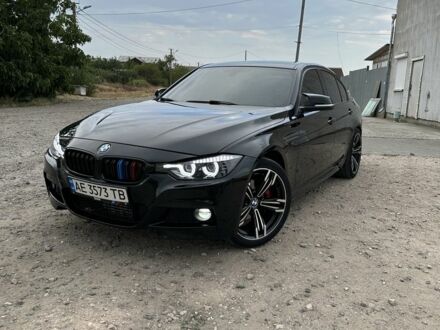 БМВ 3 Серия 2015 в Подольск (Котовск) на Automoto.ua Черный БМВ 3 Серия, объемом двигателя 2 л и пробегом 2 тыс. км за 14499 $, фото 1 на Automoto.ua