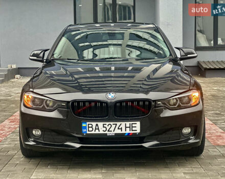 БМВ 3 Серия 2015 в Черкассах на Automoto.ua Черный БМВ 3 Серия, объемом двигателя 2 л и пробегом 147 тыс. км за 14999 $, фото 1 на Automoto.ua