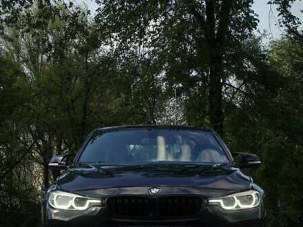 Черный БМВ 3 Серия, объемом двигателя 2 л и пробегом 220 тыс. км за 16500 $, фото 1 на Automoto.ua