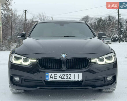 Черный БМВ 3 Серия, объемом двигателя 2 л и пробегом 120 тыс. км за 16800 $, фото 1 на Automoto.ua