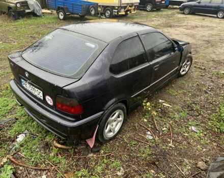 Фиолетовый БМВ 3 Серия, объемом двигателя 1.6 л и пробегом 200 тыс. км за 750 $, фото 2 на Automoto.ua