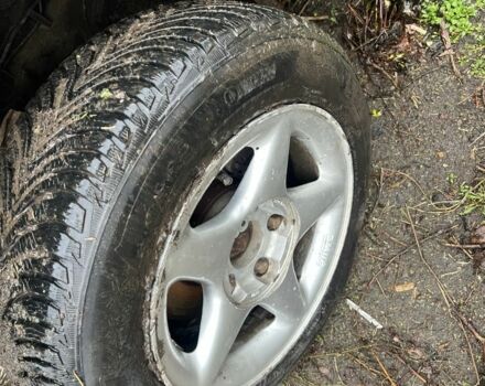 Фиолетовый БМВ 3 Серия, объемом двигателя 1.6 л и пробегом 200 тыс. км за 750 $, фото 5 на Automoto.ua