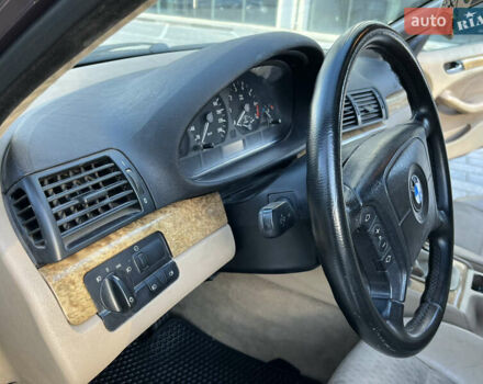 Фиолетовый БМВ 3 Серия, объемом двигателя 2 л и пробегом 321 тыс. км за 3350 $, фото 25 на Automoto.ua