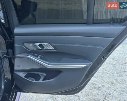 Фиолетовый БМВ 3 Серия, объемом двигателя 3 л и пробегом 57 тыс. км за 49999 $, фото 19 на Automoto.ua