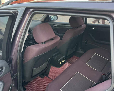 Фиолетовый БМВ 3 Серия, объемом двигателя 2 л и пробегом 400 тыс. км за 4600 $, фото 12 на Automoto.ua