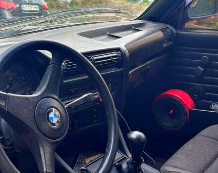 Коричневый БМВ 3 Серия, объемом двигателя 2 л и пробегом 200 тыс. км за 1300 $, фото 5 на Automoto.ua