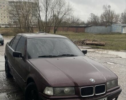 Коричневий БМВ 3 Серія, об'ємом двигуна 1.6 л та пробігом 300 тис. км за 1700 $, фото 1 на Automoto.ua