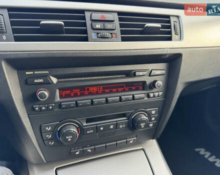 Коричневий БМВ 3 Серія, об'ємом двигуна 2 л та пробігом 265 тис. км за 6900 $, фото 30 на Automoto.ua