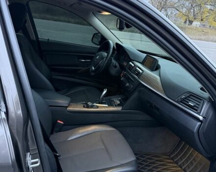 Коричневый БМВ 3 Серия, объемом двигателя 2 л и пробегом 150 тыс. км за 13000 $, фото 5 на Automoto.ua