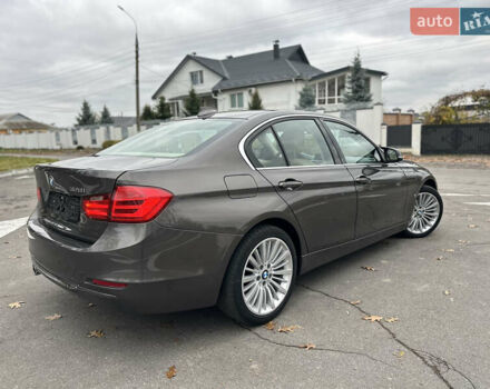 Коричневий БМВ 3 Серія, об'ємом двигуна 2 л та пробігом 120 тис. км за 12999 $, фото 11 на Automoto.ua