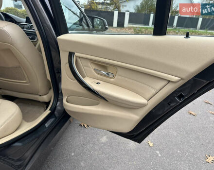 Коричневий БМВ 3 Серія, об'ємом двигуна 2 л та пробігом 120 тис. км за 12999 $, фото 43 на Automoto.ua