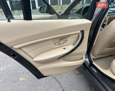 Коричневий БМВ 3 Серія, об'ємом двигуна 2 л та пробігом 120 тис. км за 12999 $, фото 32 на Automoto.ua