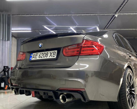 БМВ 3 Серия 2014 в Днепре (Днепропетровске) на Automoto.ua Коричневый БМВ 3 Серия, объемом двигателя 2 л и пробегом 177 тыс. км за 14500 $, фото 15 на Automoto.ua